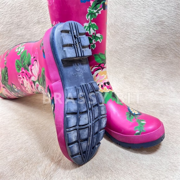 Joules Floral Welly Rain Boots - Picture 4 of 6